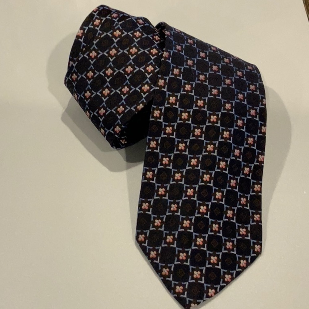 XMI Platinum Men’s Tie